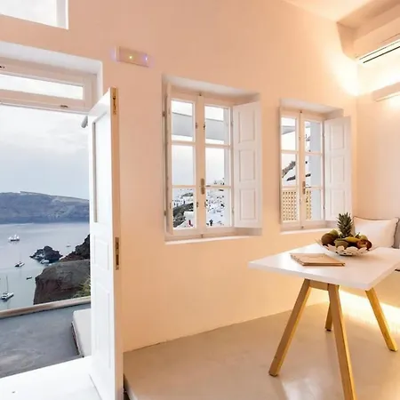 Charming Santorini Yagos 1 Bedroom Min Children Age 12 Years Private Furnished Balcony With Hot Tub Overlooking The Sea Villa *