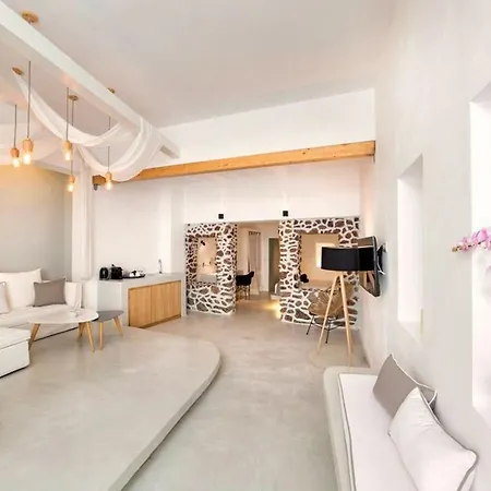 Charming Santorini Yagos 1 Bedroom Min, Children Age 12 Years Private Furnished Balcony With Hot Tub Overlooking The Sea , Villa