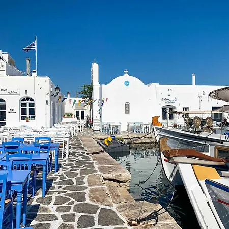 Villa Charming Santorini Yagos 1 Bedroom Min, Children Age 12 Years Private Furnished Balcony With Hot Tub Overlooking The Sea ,